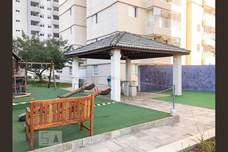 Apartamento à venda com 77m², 3 quartos e 2 vagasÁrea comum - Playground