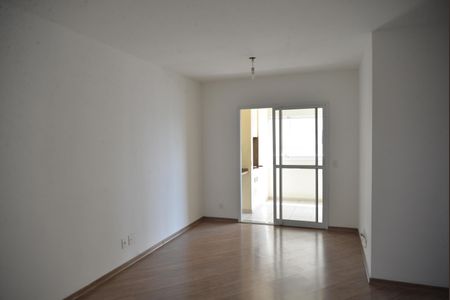 Sala de apartamento à venda com 3 quartos, 77m² em Campestre, Santo André