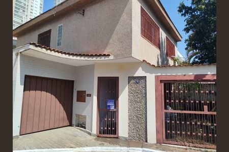 Casa à venda com 151m², 4 quartos e 3 vagasFachada
