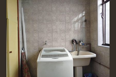 Casa à venda com 151m², 4 quartos e 3 vagasÁrea de serviço