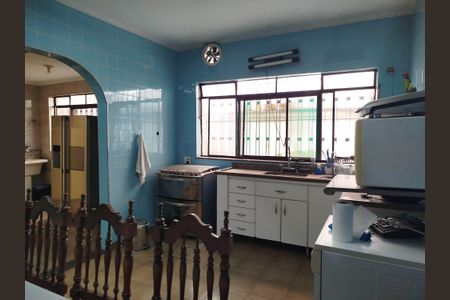 Casa à venda com 151m², 4 quartos e 3 vagasCozinha