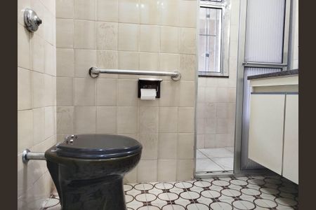 Casa à venda com 151m², 4 quartos e 3 vagasBanheiro 2