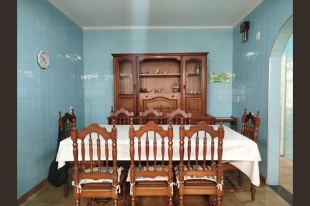 Casa à venda com 151m², 4 quartos e 3 vagasCopa