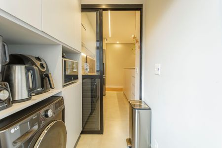 Apartamento à venda com 68m², 2 quartos e 1 vagaÁrea de Serviço