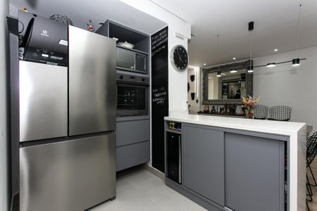 Apartamento à venda com 96m², 2 quartos e 1 vaga Apartamento à venda com 96m², 2 quartos e 1 vagaCozinha