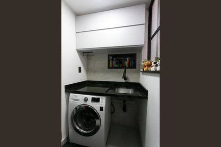 Apartamento à venda com 96m², 2 quartos e 1 vaga Apartamento à venda com 96m², 2 quartos e 1 vagaÁrea de Serviço