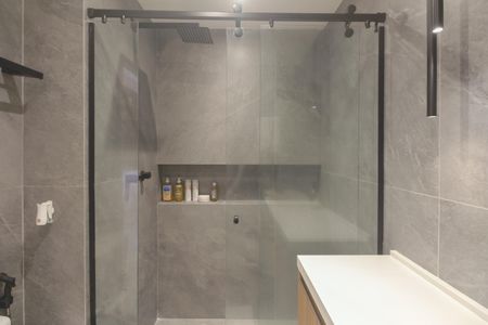 Apartamento à venda com 67m², 2 quartos e 1 vagaBanheiro Suíte 2