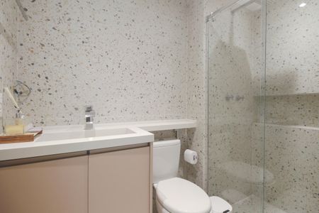 Apartamento à venda com 67m², 2 quartos e 1 vagaBanheiro Social