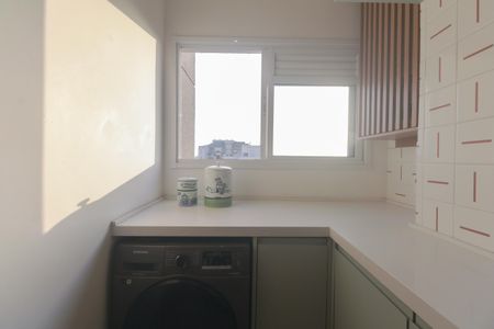 Apartamento à venda com 67m², 2 quartos e 1 vagaÁrea de Serviço