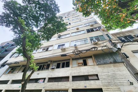 Apartamento à venda com 35m², 1 quarto e sem vagaFachada