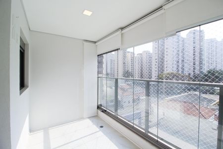 Sala de apartamento à venda com 2 quartos, 74m² em Indianópolis, São Paulo