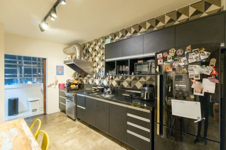 Apartamento à venda com 105m², 2 quartos e 1 vagaCozinha