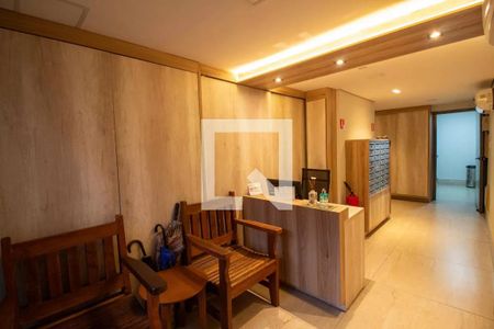 Apartamento à venda com 105m², 2 quartos e 1 vagaHall Social