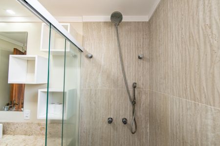 Apartamento à venda com 118m², 3 quartos e 2 vagasBanheiro da Suíte