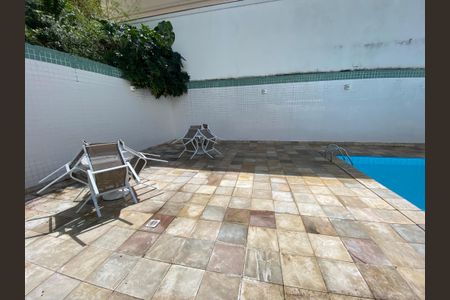 Apartamento à venda com 69m², 2 quartos e 1 vaga Apartamento à venda com 69m², 2 quartos e 1 vagaÁrea comum - Piscina