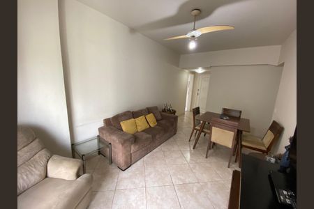 Apartamento à venda com 69m², 2 quartos e 1 vaga Apartamento à venda com 69m², 2 quartos e 1 vagaSala