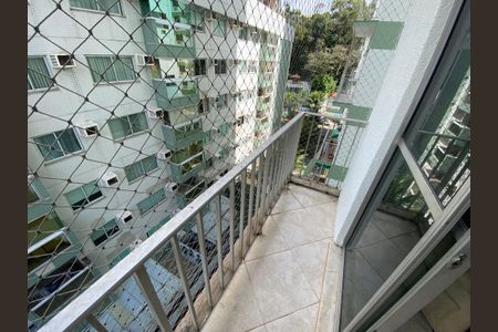 Apartamento à venda com 69m², 2 quartos e 1 vaga Apartamento à venda com 69m², 2 quartos e 1 vagaVaranda da Sala