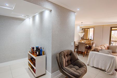 Apartamento à venda com 184m², 3 quartos e 2 vagas Apartamento à venda com 184m², 3 quartos e 2 vagasSala