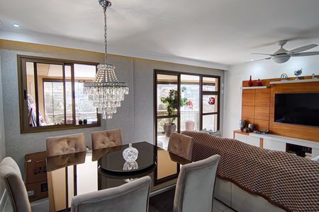 Apartamento à venda com 184m², 3 quartos e 2 vagas Apartamento à venda com 184m², 3 quartos e 2 vagasSala