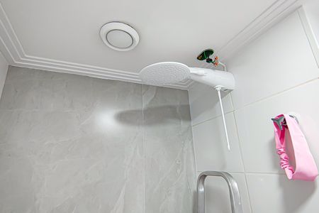 Apartamento à venda com 184m², 3 quartos e 2 vagas Apartamento à venda com 184m², 3 quartos e 2 vagasBanheiro Social