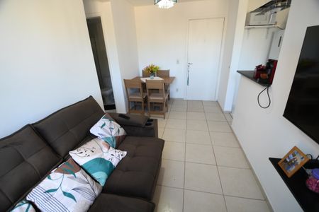 Sala de apartamento à venda com 2 quartos, 46m² em Vila 31 de Março, Campinas