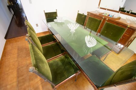 Casa à venda com 200m², 3 quartos e 2 vagas Casa à venda com 200m², 3 quartos e 2 vagasSala de Jantar