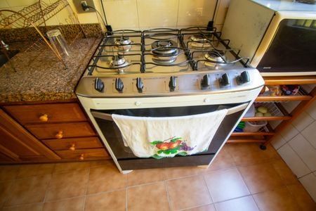 Casa à venda com 200m², 3 quartos e 2 vagas Casa à venda com 200m², 3 quartos e 2 vagasCozinha