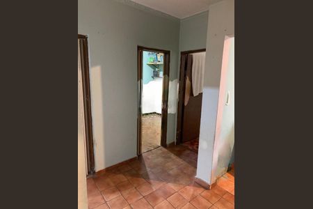 Casa à venda com 85m², 3 quartos e 4 vagas