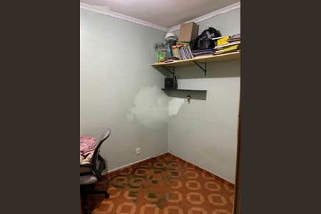 Casa à venda com 85m², 3 quartos e 4 vagas