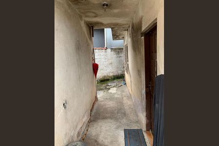 Casa à venda com 85m², 3 quartos e 4 vagas