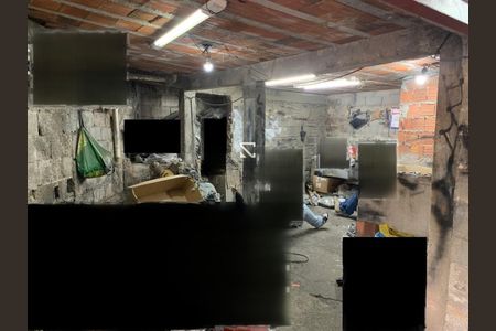 Casa à venda com 85m², 3 quartos e 4 vagas