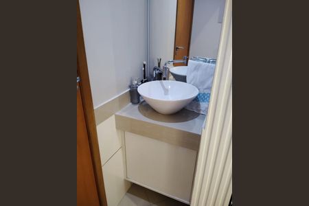 Apartamento à venda com 1 quarto, 54m² em Vila Valparaíso, Santo André