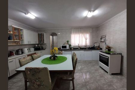 Casa à venda com 180m², 3 quartos e 2 vagas