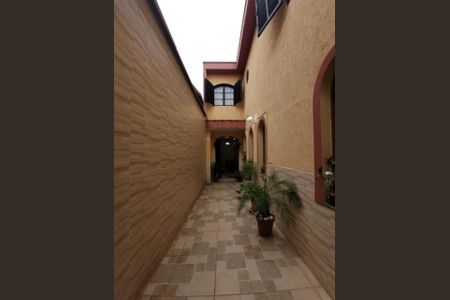 Casa à venda com 180m², 3 quartos e 2 vagas