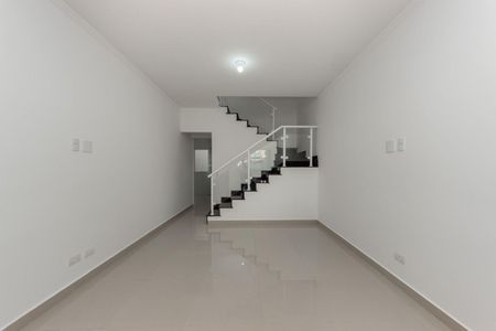 Casa à venda com 3 quartos, 94m² em Jardim Record, São Paulo