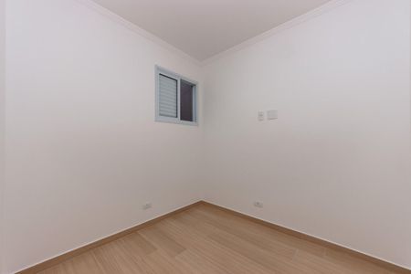 Casa à venda com 3 quartos, 94m² em Jardim Record, São Paulo