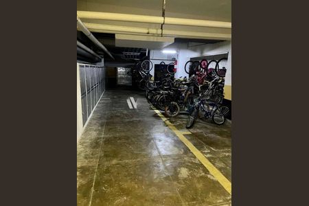 Apartamento à venda com 194m², 4 quartos e 2 vagas