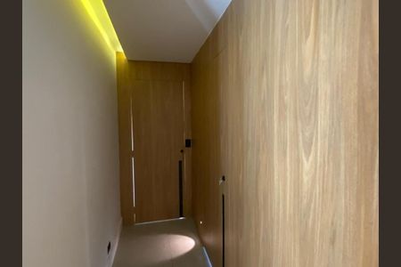 Apartamento à venda com 215m², 3 quartos e 3 vagas