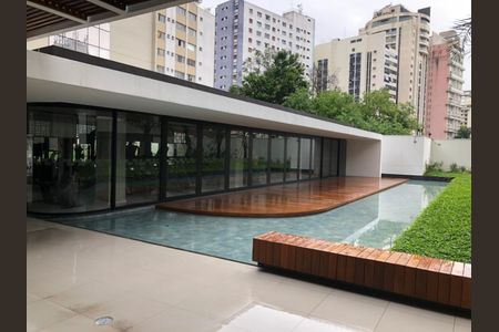 Apartamento à venda com 215m², 3 quartos e 3 vagas