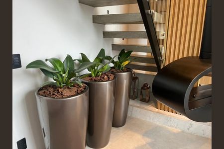 Apartamento à venda com 215m², 3 quartos e 3 vagas