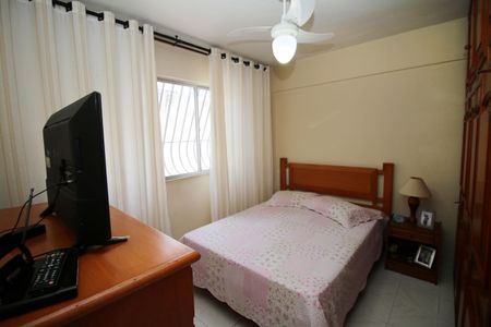 Quarto 1 de apartamento à venda com 2 quartos, 75m² em Olaria, Rio de Janeiro