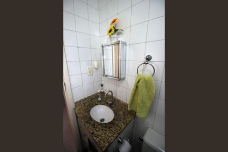 Apartamento à venda com 75m², 2 quartos e 1 vagaBanheiro