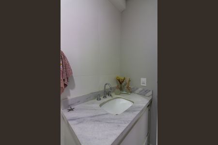 Apartamento à venda com 62m², 2 quartos e 1 vaga Apartamento à venda com 62m², 2 quartos e 1 vagaBanheiro 1