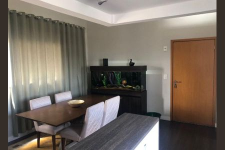 Apartamento à venda com 3 quartos, 156m² em Campestre, Santo André
