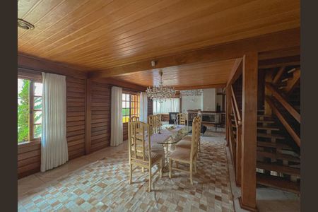 Casa à venda com 5 quartos, 540m² em Jardim Bela Vista, Santo André