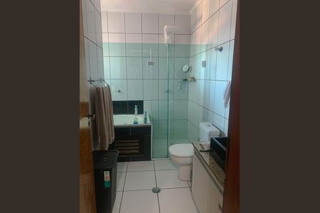 Casa à venda com 3 quartos, 174m² em Vila Apiai, Santo André