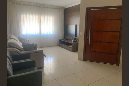 Casa à venda com 3 quartos, 174m² em Vila Apiai, Santo André