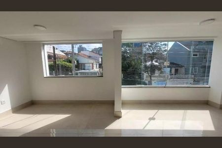 Casa à venda com 3 quartos, 186m² em Vila Alpina, Santo André
