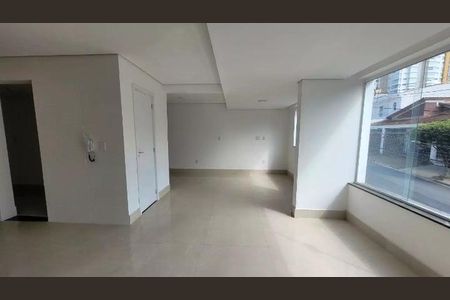 Casa à venda com 3 quartos, 186m² em Vila Alpina, Santo André