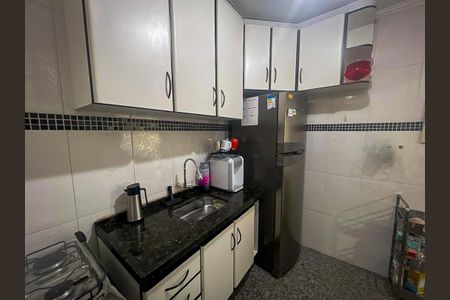 Casa de condomínio à venda com 132m², 2 quartos e 2 vagas